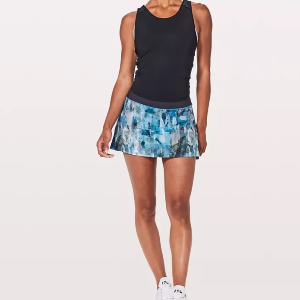 LULULEMON Play Off The Pleats Skirt - Picture 2 of 16
